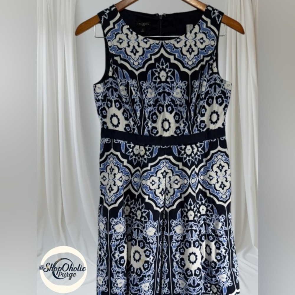 Talbots Dress Paisley pattern Petites size 4 Sleeveless Dress summer